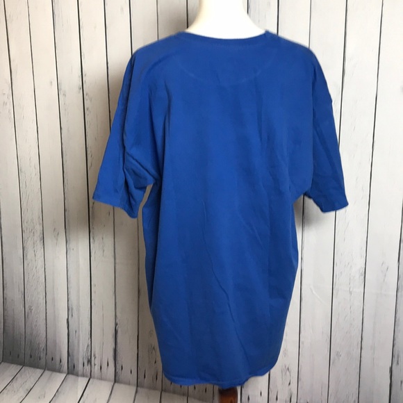 ✨ FEATURED DEAL ✨ Wonder Woman Blue Graphic Tee - Picture 2 of 3